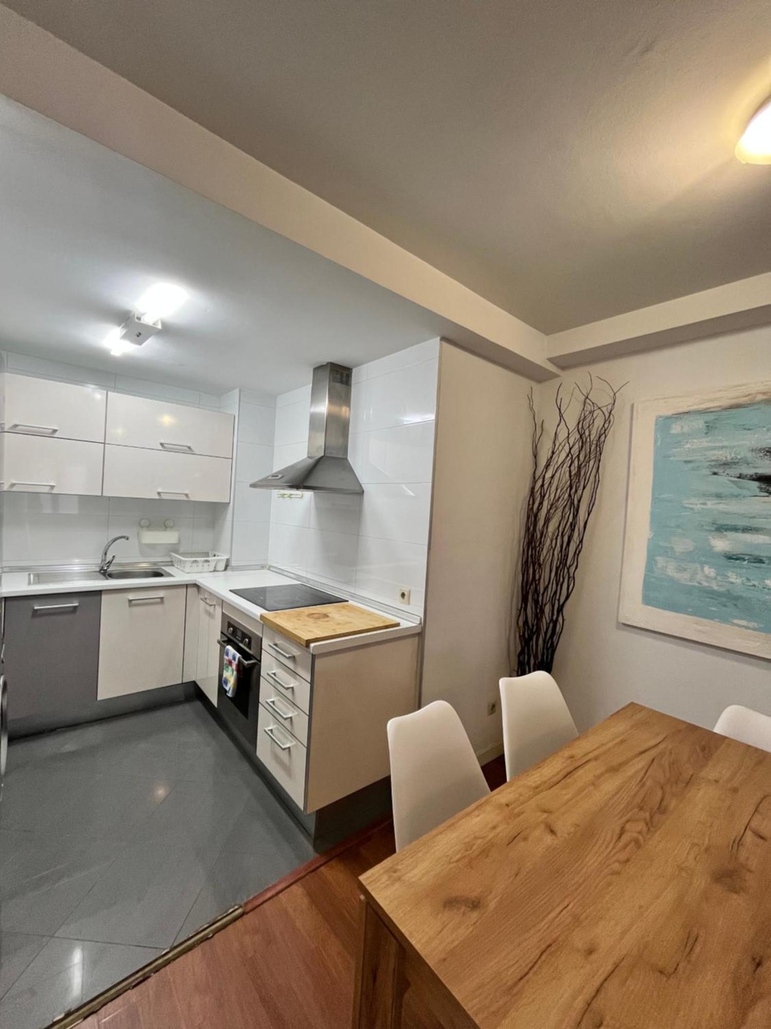 El Torcal Luxury Apartment With Free Parking Malaga Ngoại thất bức ảnh