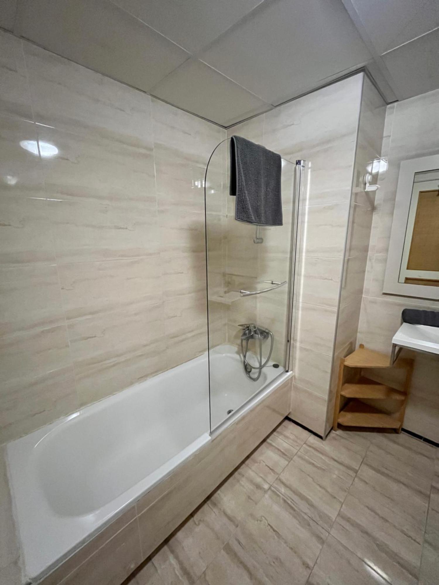 El Torcal Luxury Apartment With Free Parking Malaga Ngoại thất bức ảnh